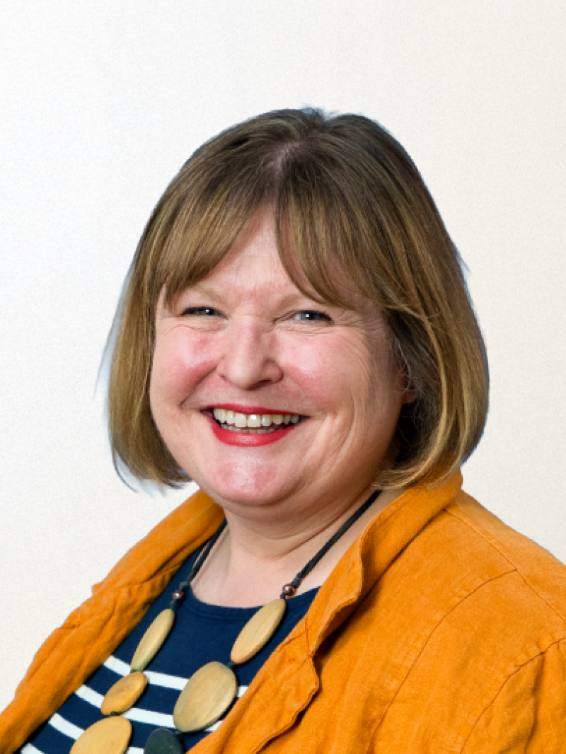 20260417 Fiona Stewart web